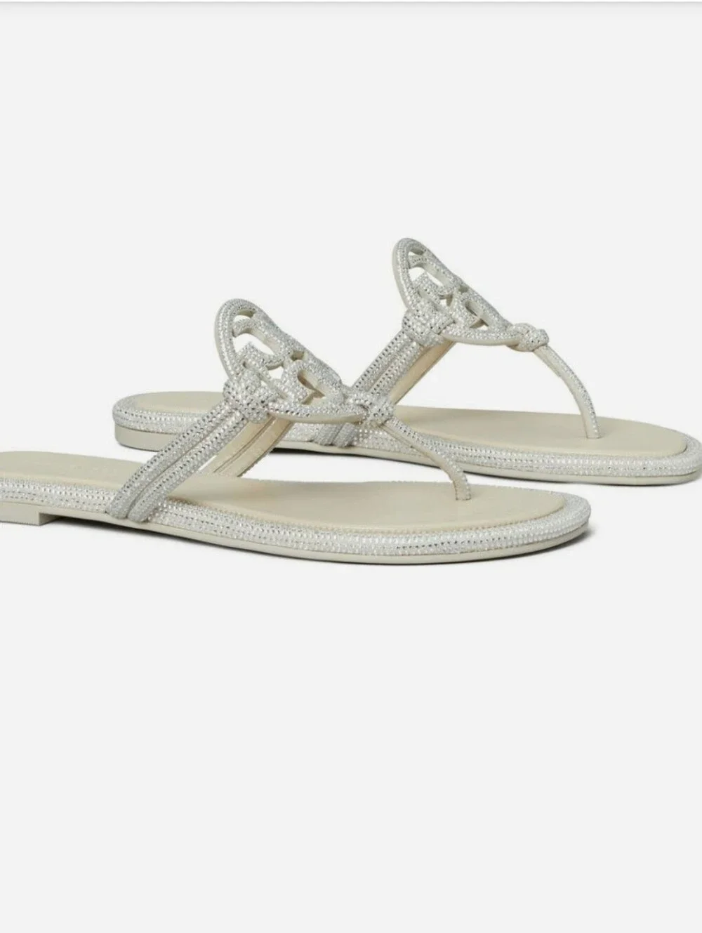 Toey burch Miller Knottef pave thong  sandal stone grey